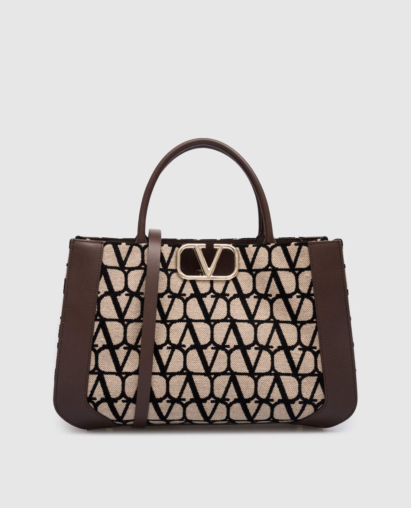Бежевая сумка-тоут VLogo Signature в принт TOILE ICONOGRAPHE, Бежевый, Сумки через плечо
Бежевая сумка-тоут VLogo Signature в принт TOILE ICONOGRAPHE, Бежевый, Сумки через плечо