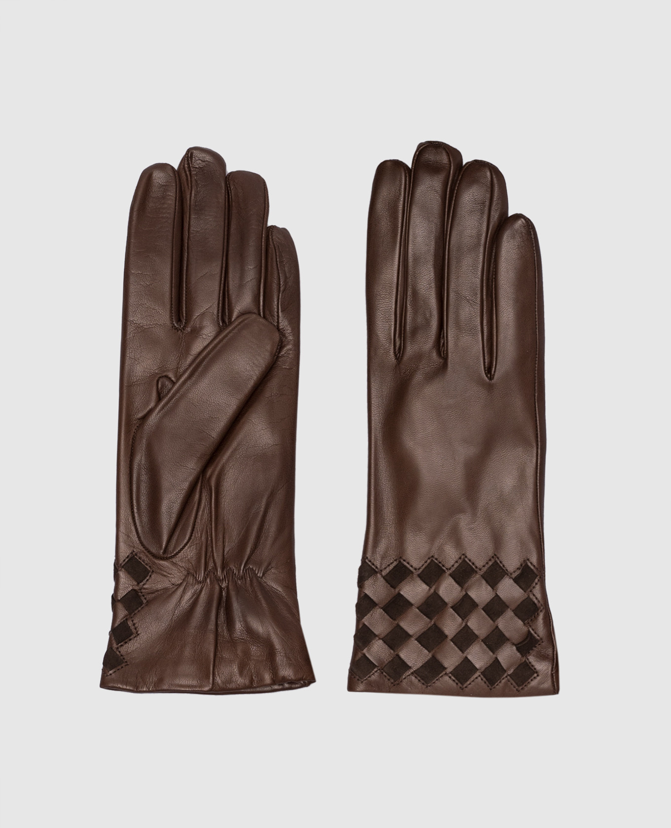 Brown leather gloves with weaving