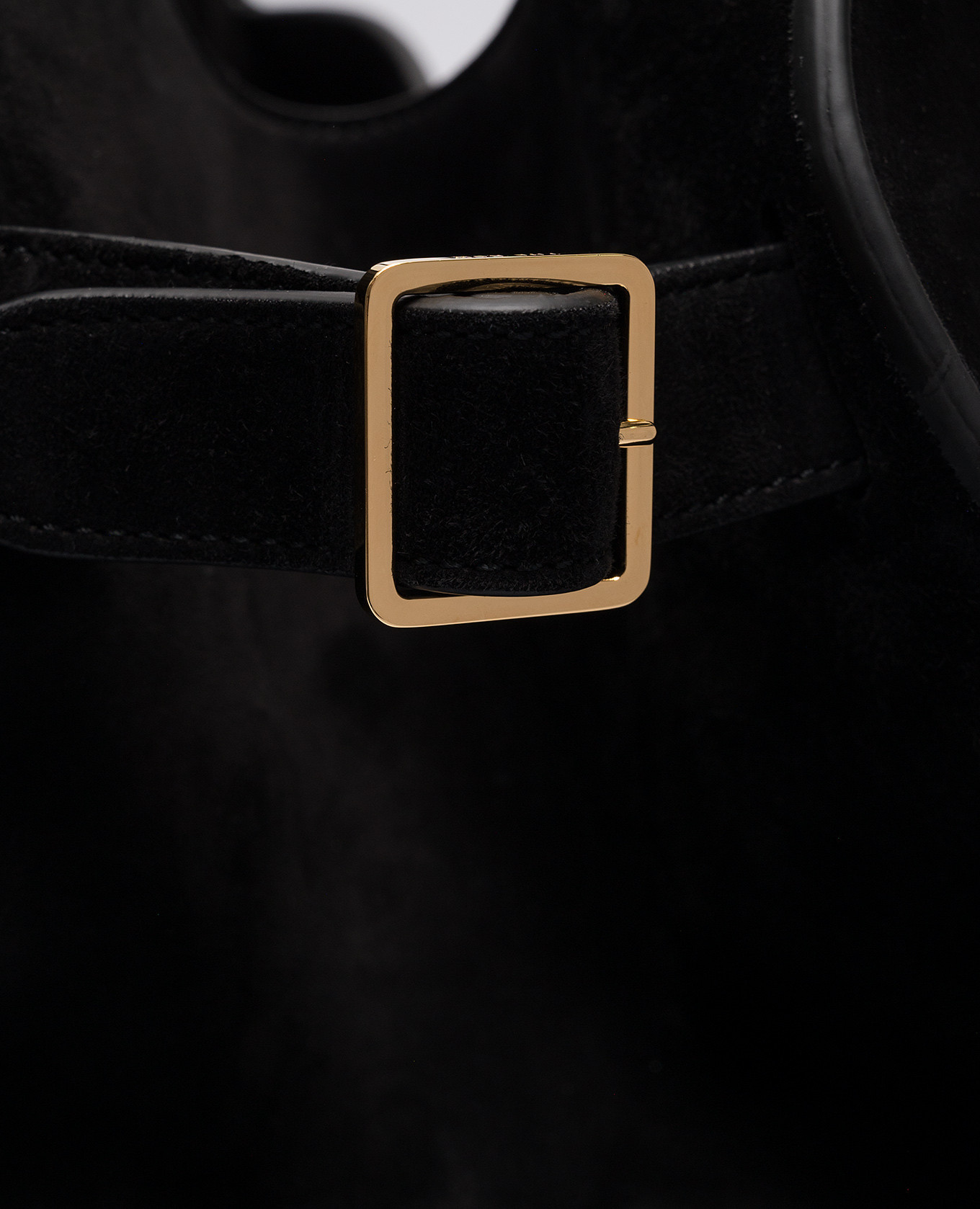 The Row Черная замшевая сумка-тоут Margaux W1255L25 изображение 6