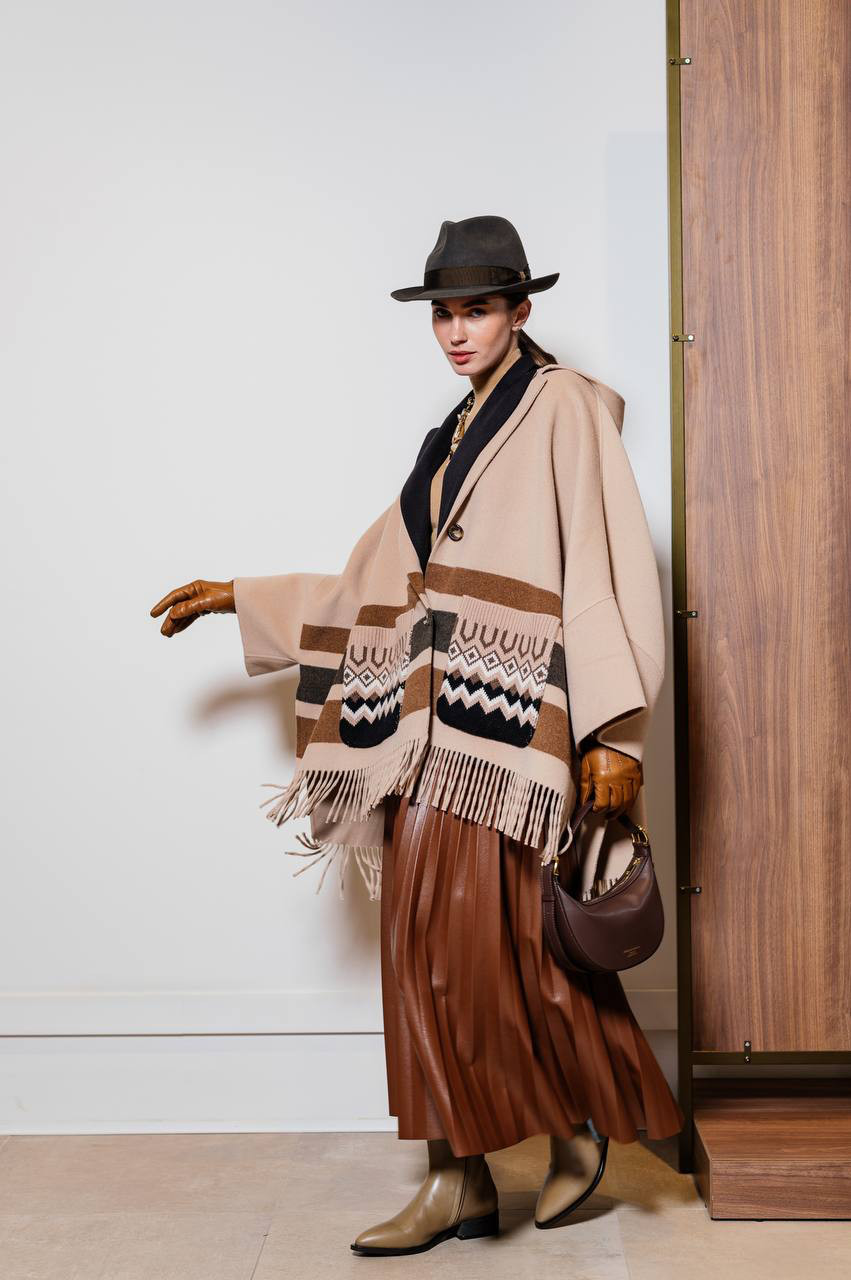 Max Mara Weekend Бежевое пончо Xiria с узором XIRIA изображение 6