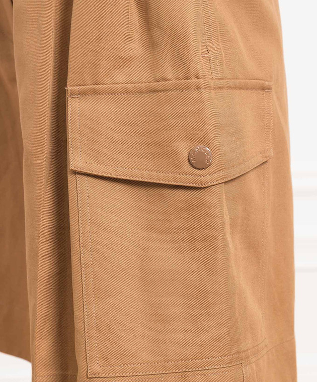 Moncler Світло-коричневі шорти із защипами 2A000125962Q зображення 5