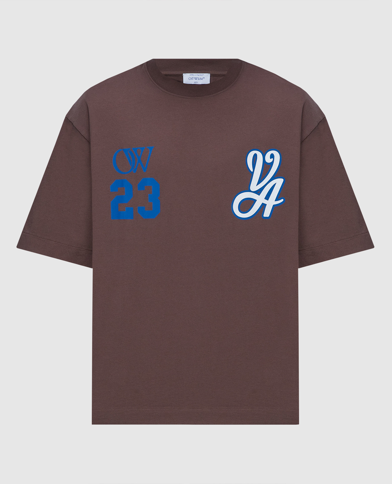 Brown T-shirt with a print