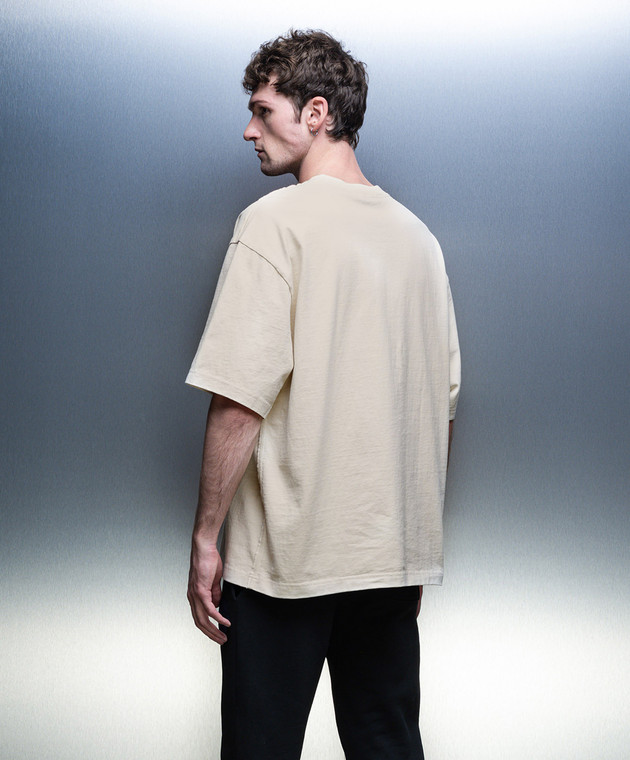 Score beige t shirt with logo print