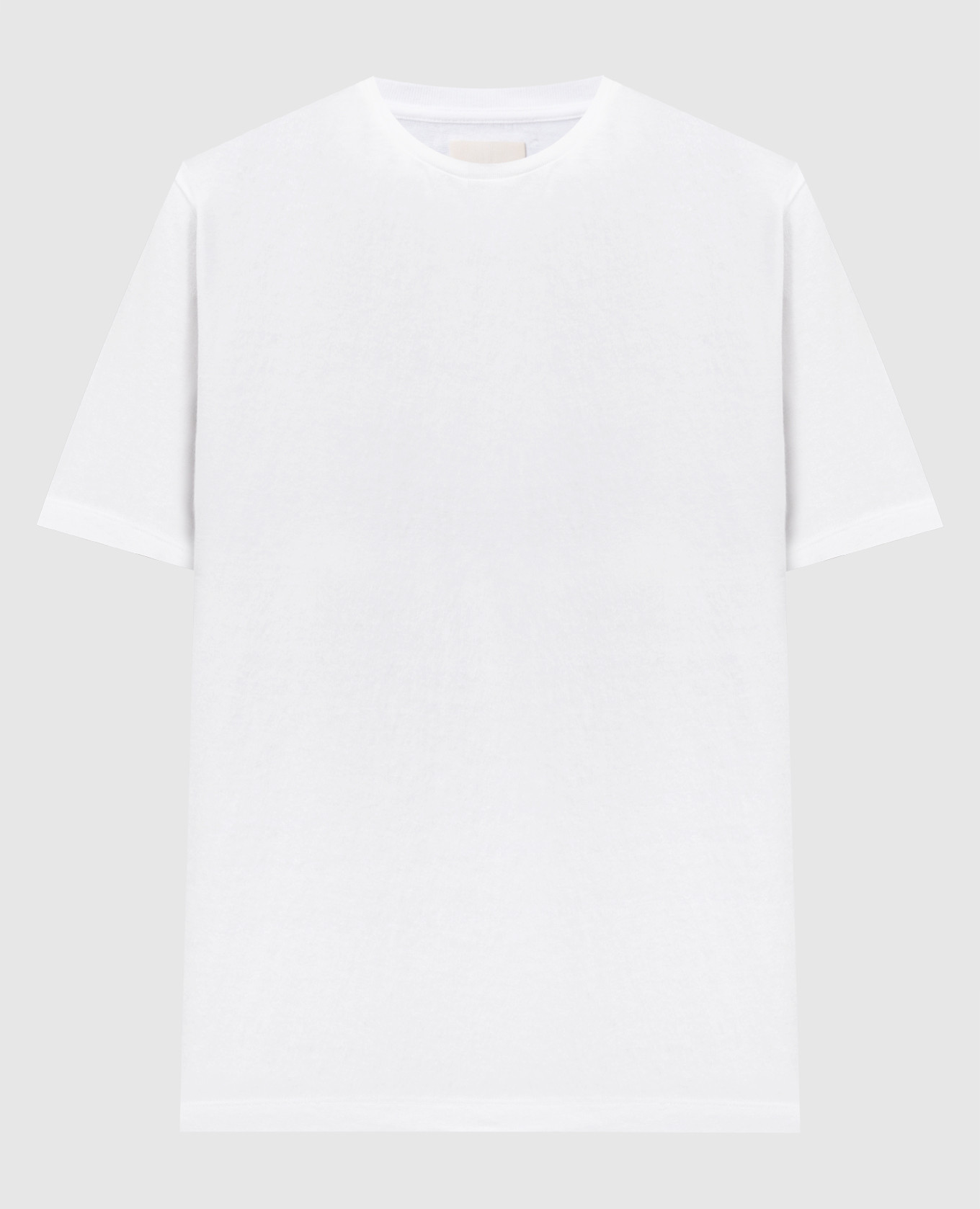 Mae white t-shirt with logo patch