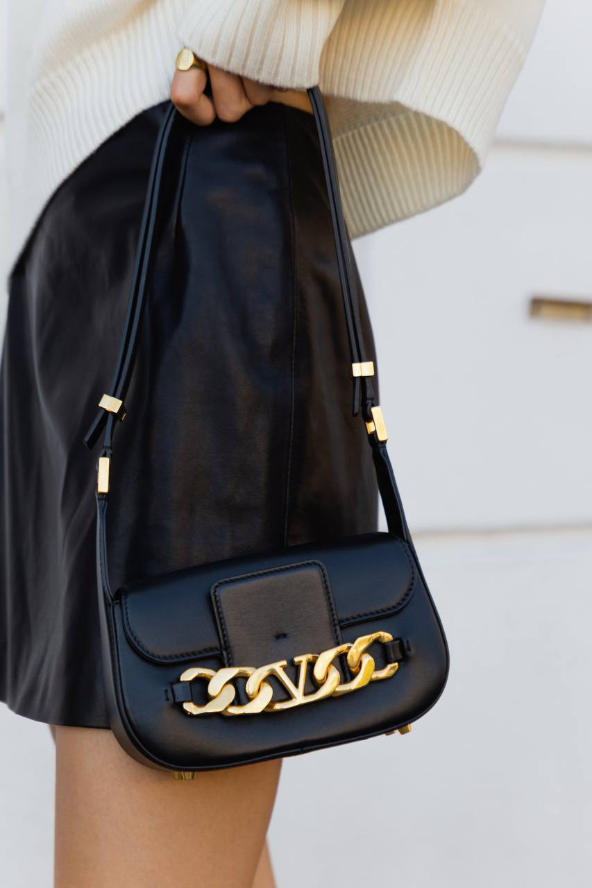 Valentino Черная кожаная сумка-багет Vlogo 1W2B0K81ZHF изображение 6