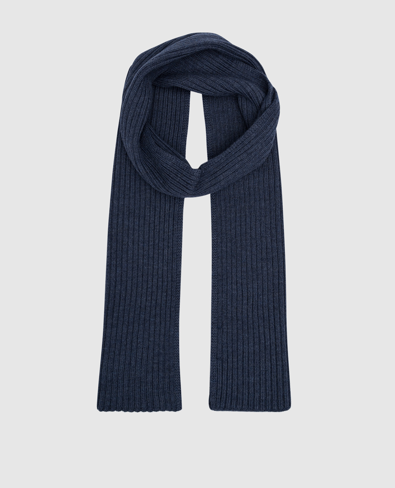 Blue scarf with a scar made of merino wool