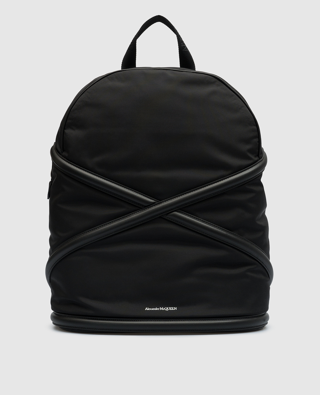 Черный рюкзак с логотипом
