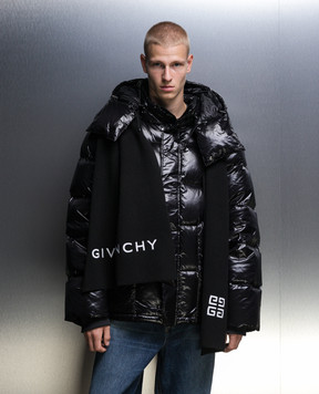 Givenchy Чорний шарф з вовни і кашеміру з контрастною вишивкою логотипа GV4018U7121