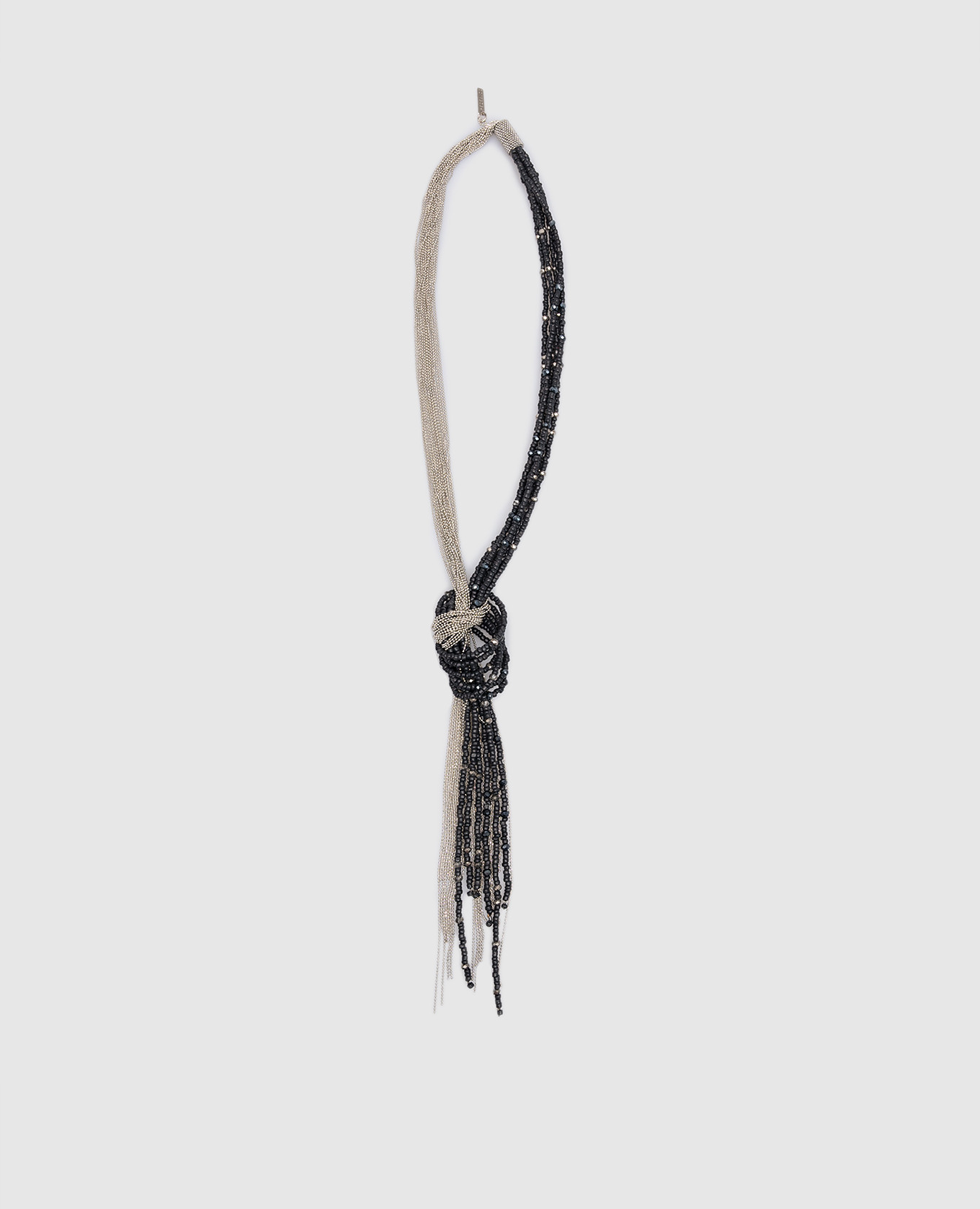 Black necklace with monil chain