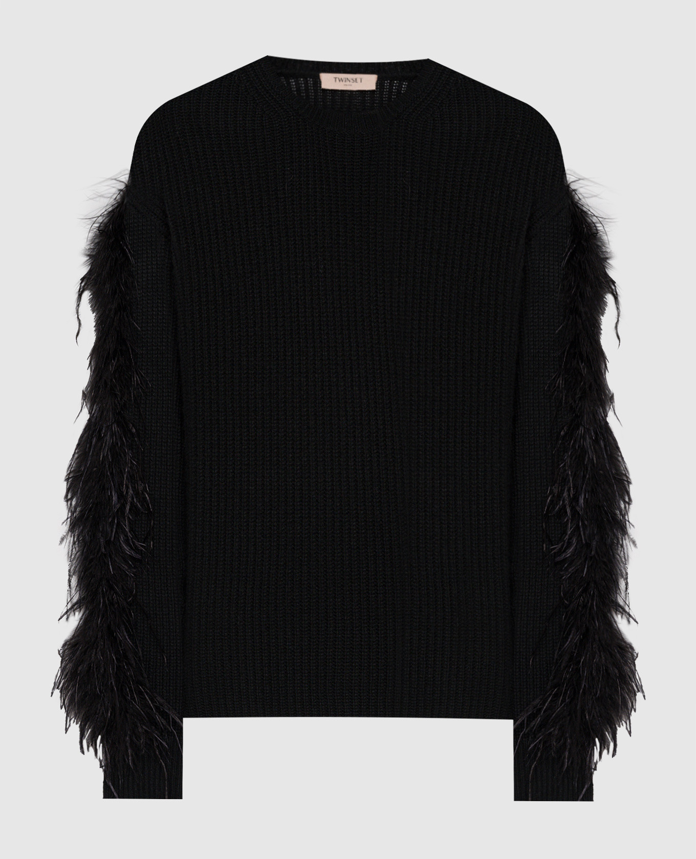 Черный свитер с перьями страуса