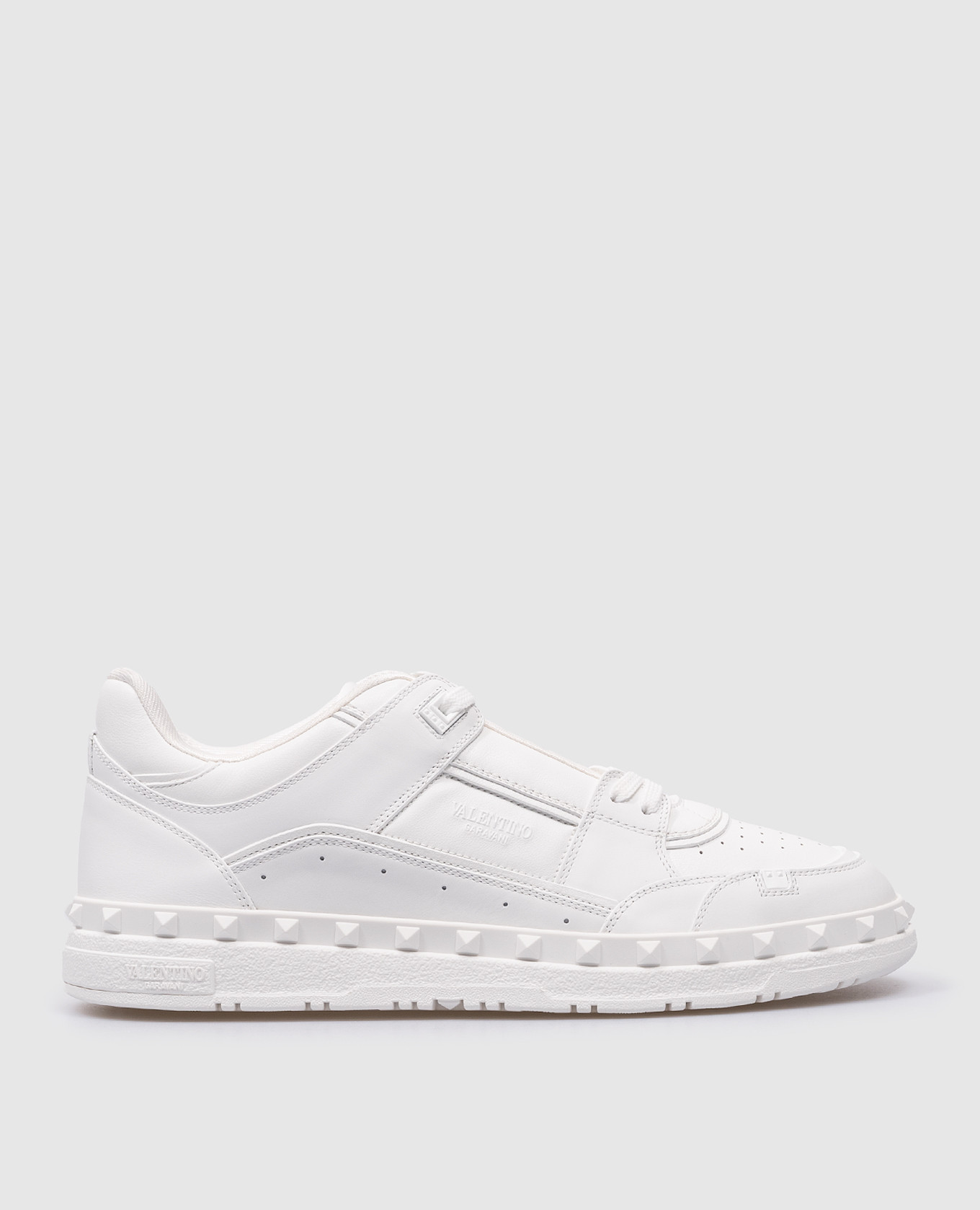 Rockstud white leather sneakers with logo