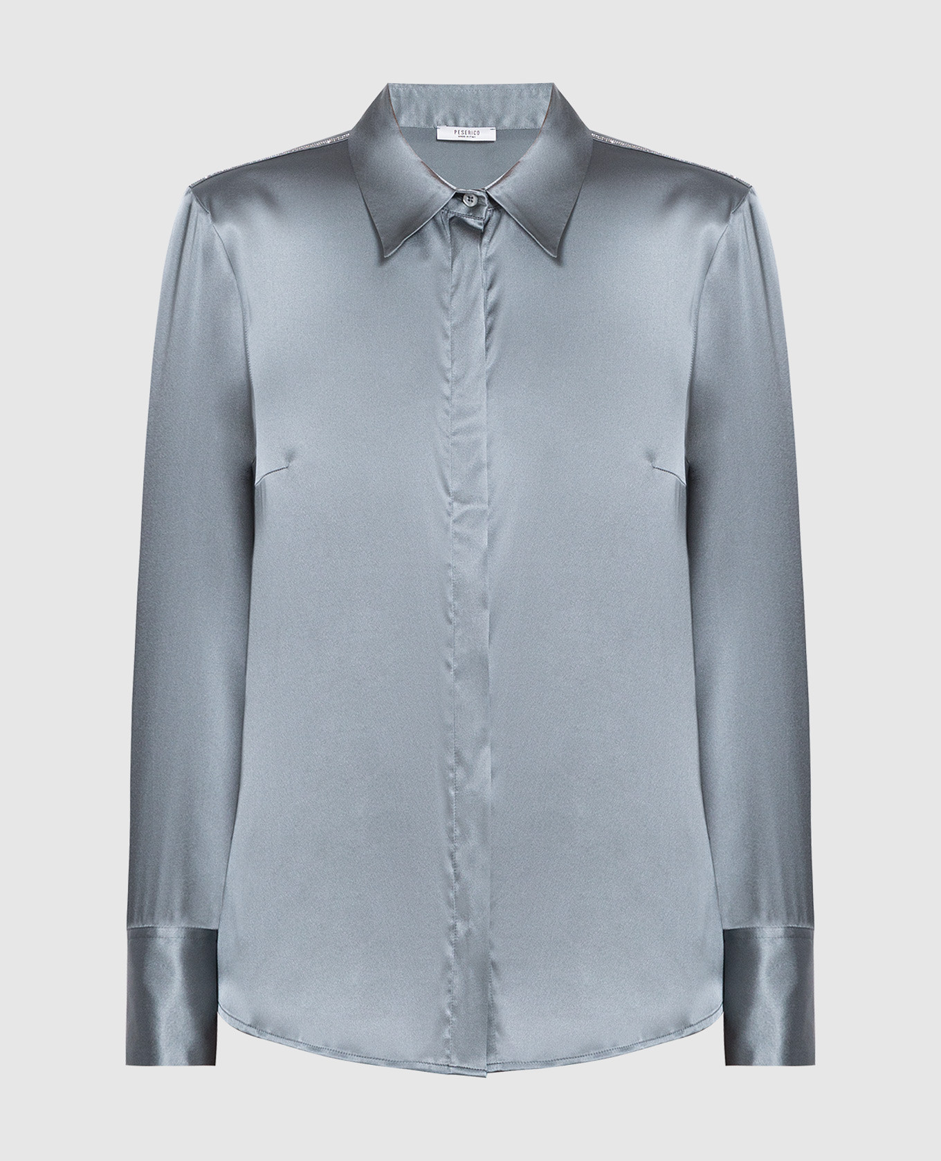 Gray silk shirt with monil chain