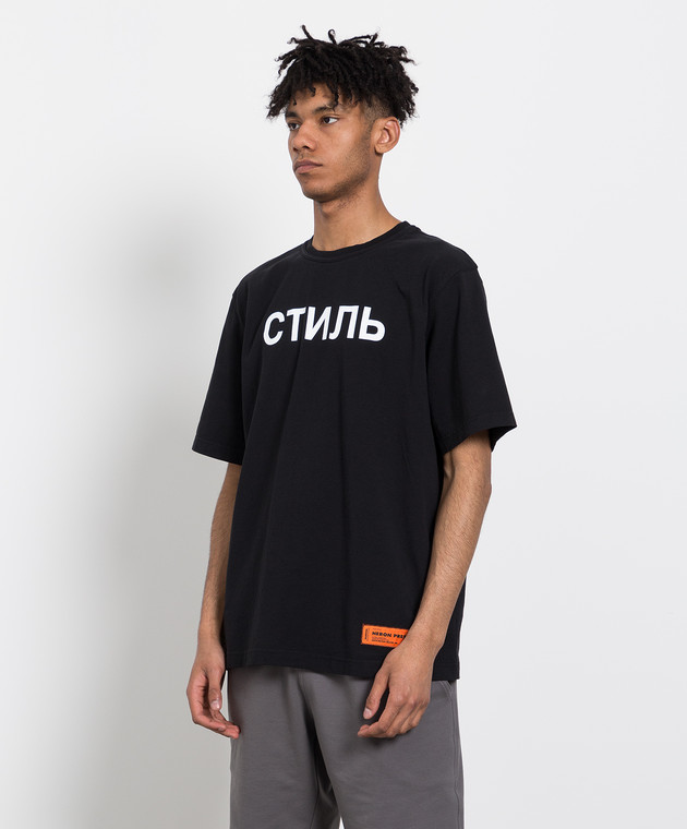 Heron Preston Черная футболка с контрастным принтом HMAA025C99JER002 изображение 3