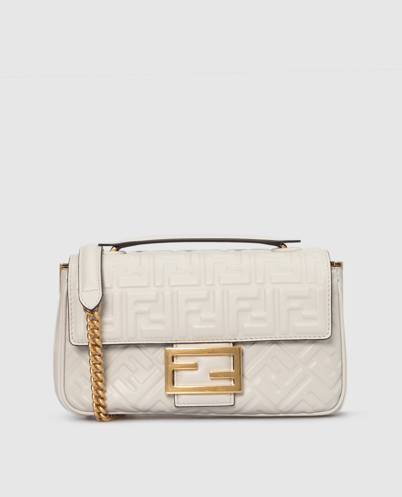 Кожаная белая сумка-багет с тиснением логотипа
