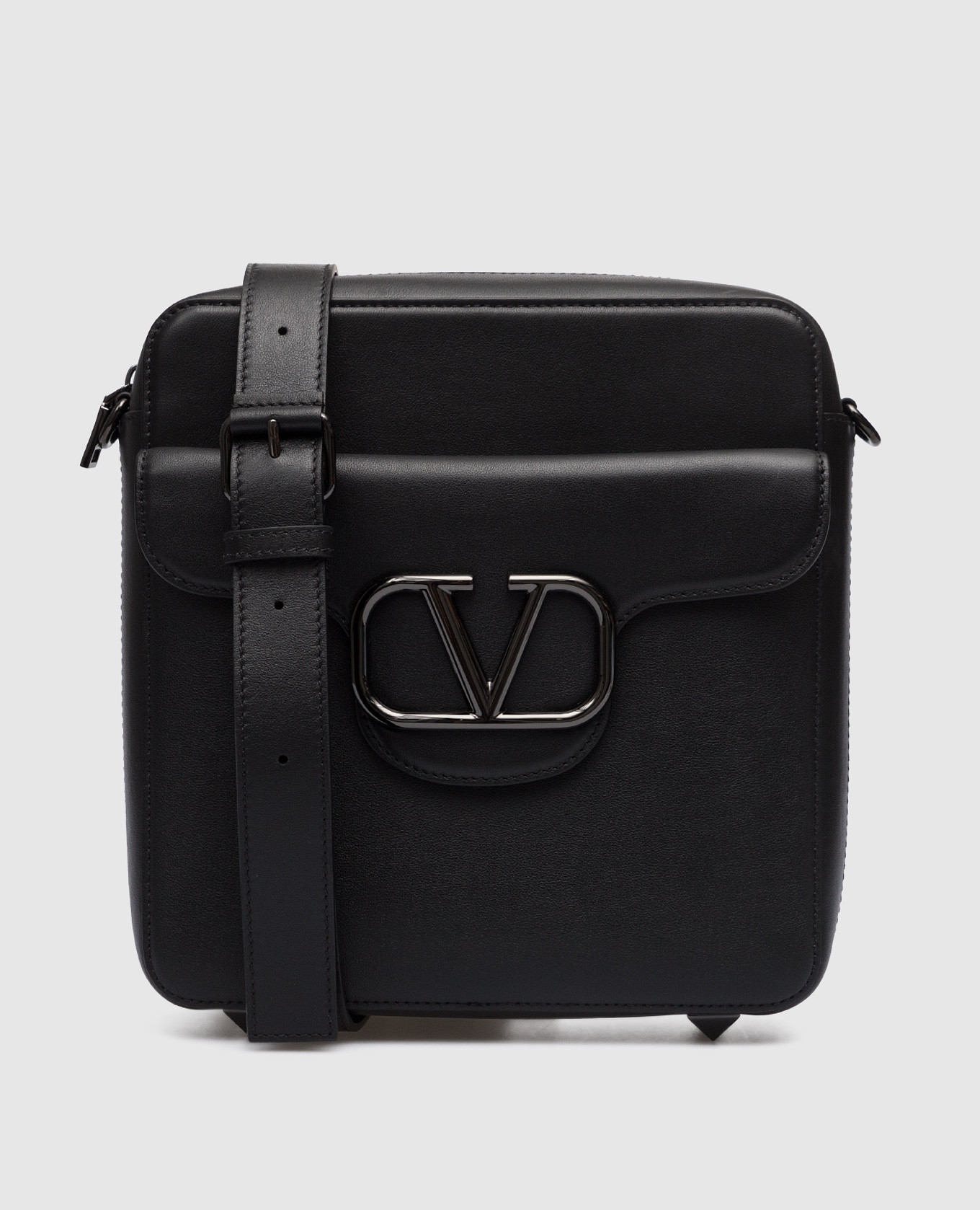 Черная кожаная сумка через плечо с эмблемой VLogo Signature