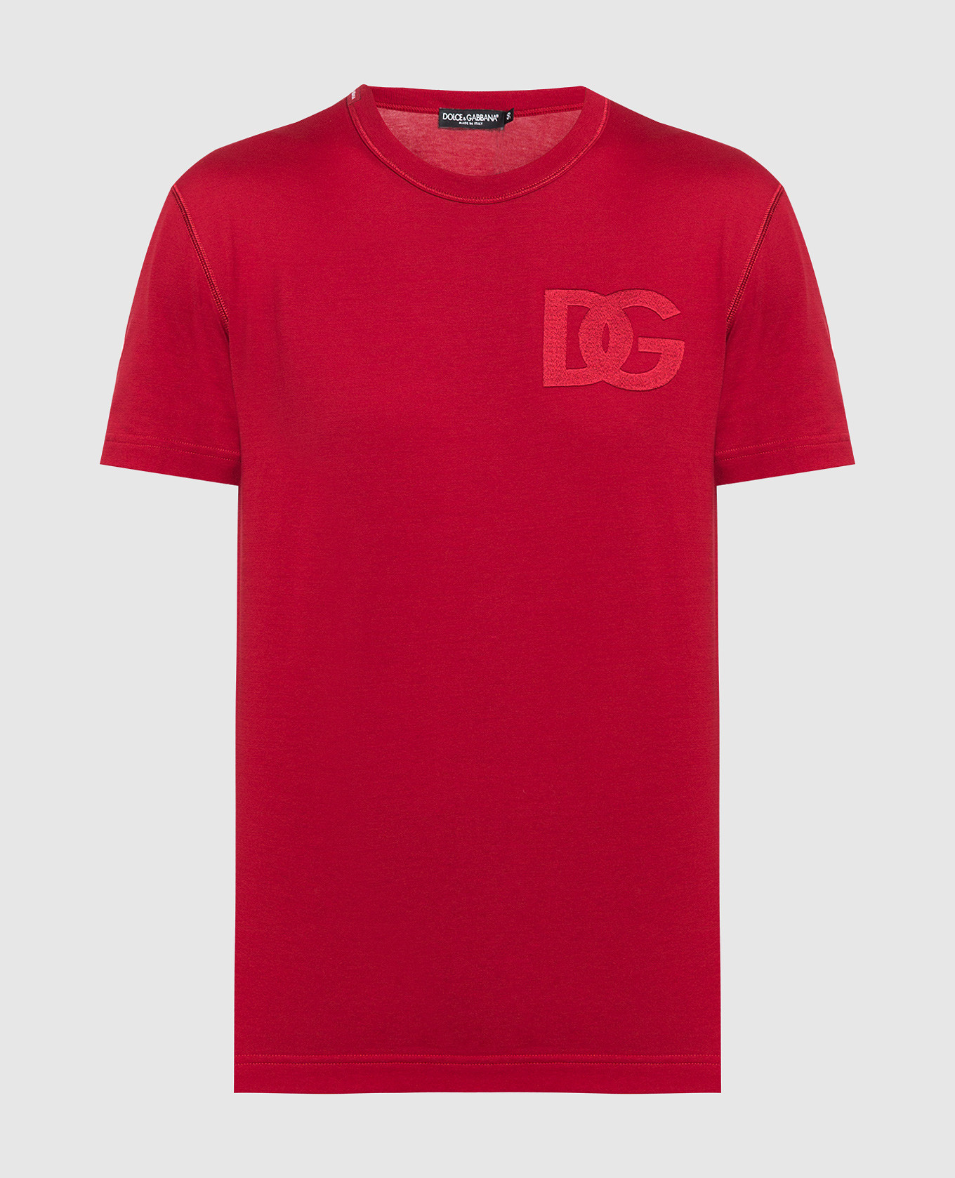 Красная футболка с вышивкой логотипа DG