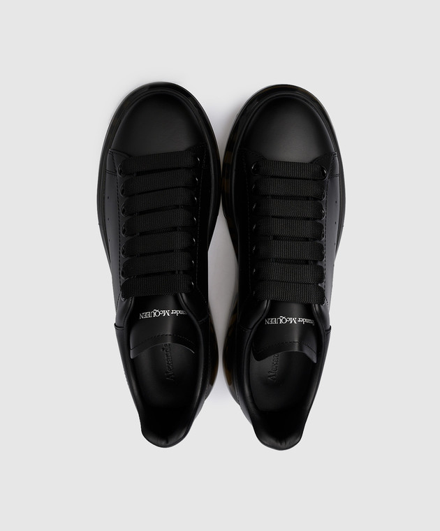 Alexander McQueen - Black leather sneakers with embossed logo 