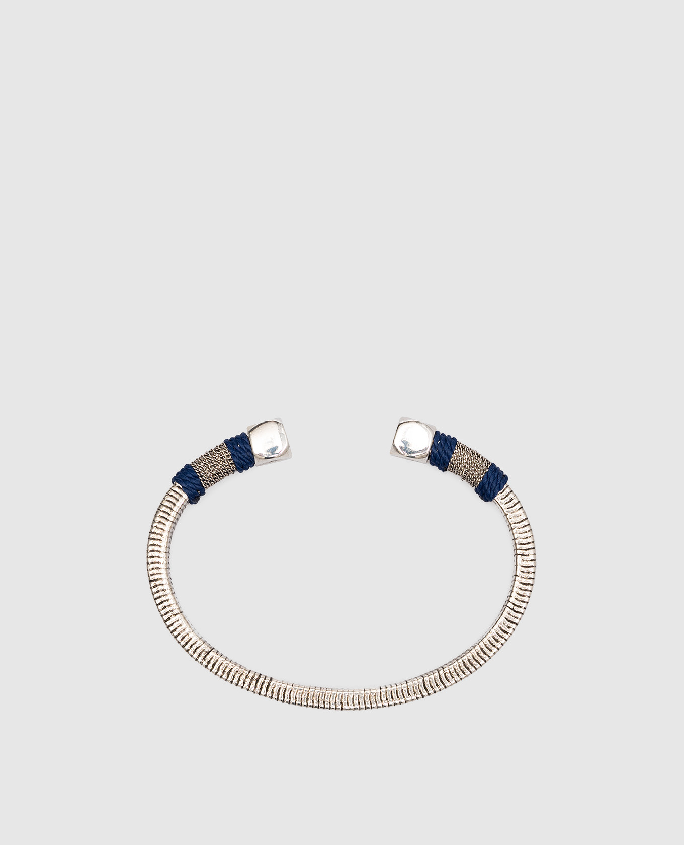 Silver Sari bracelet with logo engraving