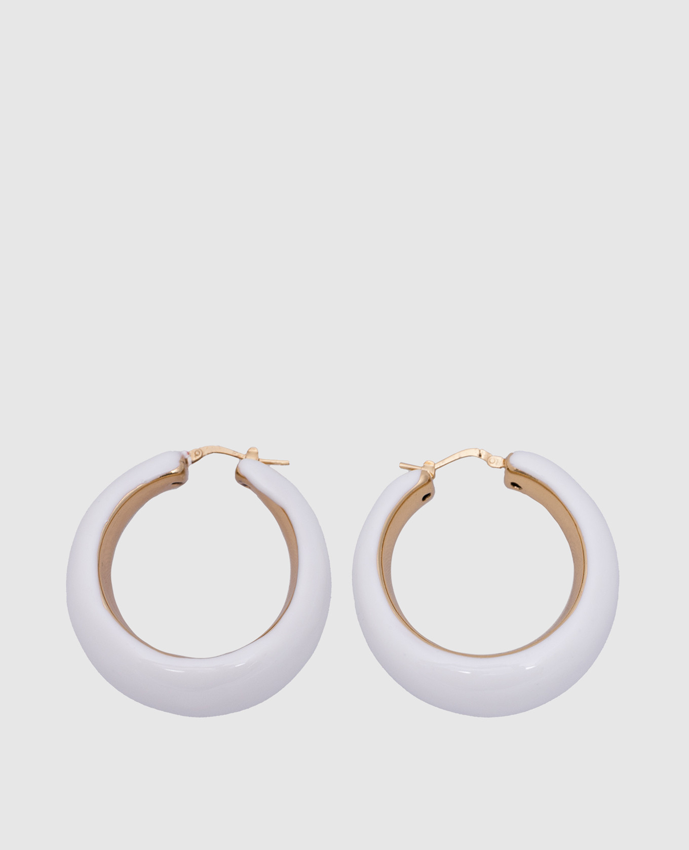 Colette white Congo earrings with 24k gold plating