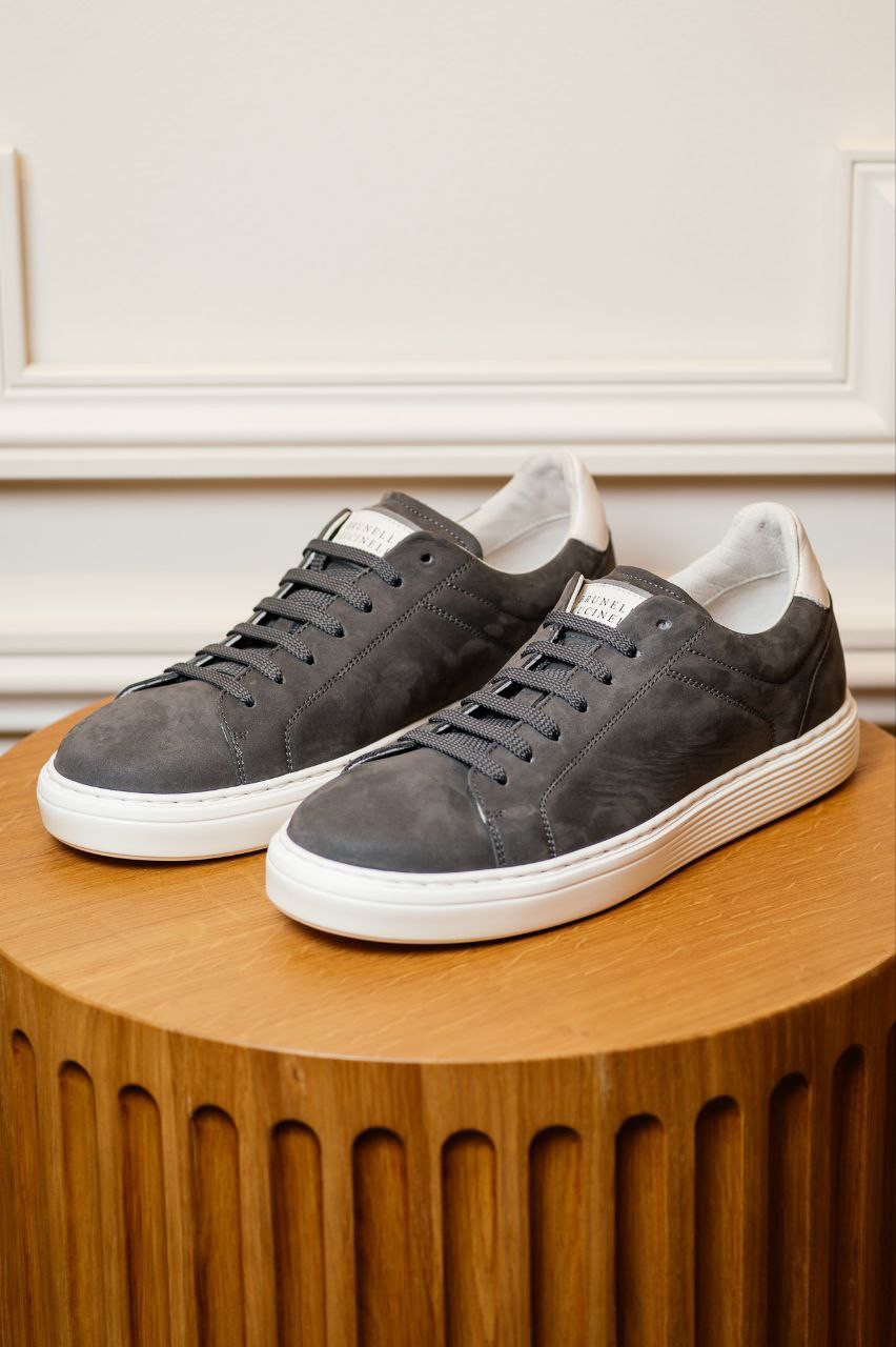 Brunello Cucinelli Серые замшевые кеды с логотипом MZUDBTJ264 изображение 6