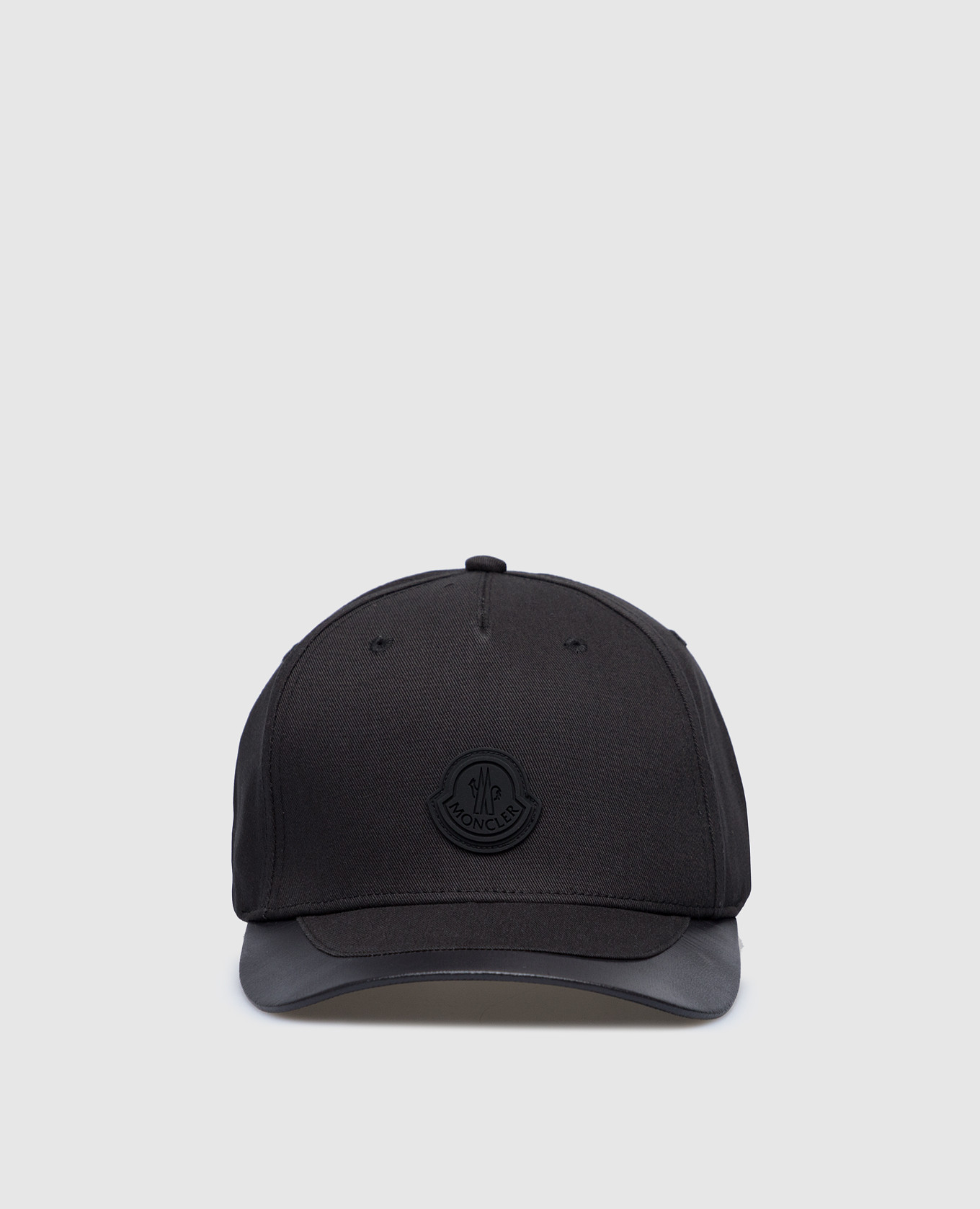 Черная кепка с патчем логотипа