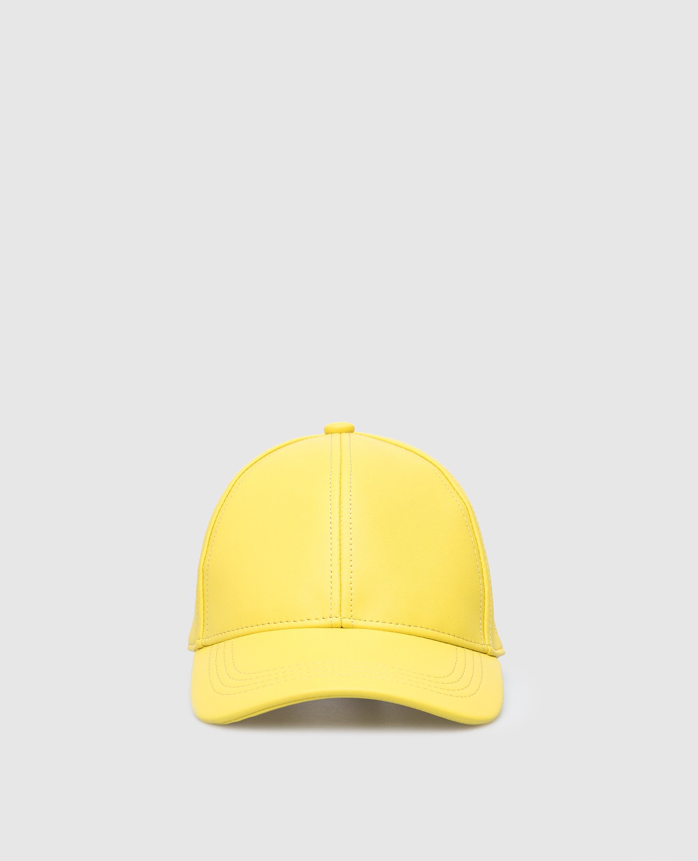 Желтая кожаная кепка