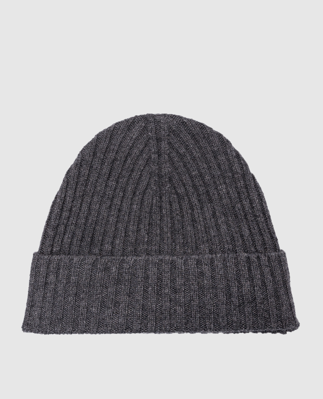 Gray cap made of wool and cashmere