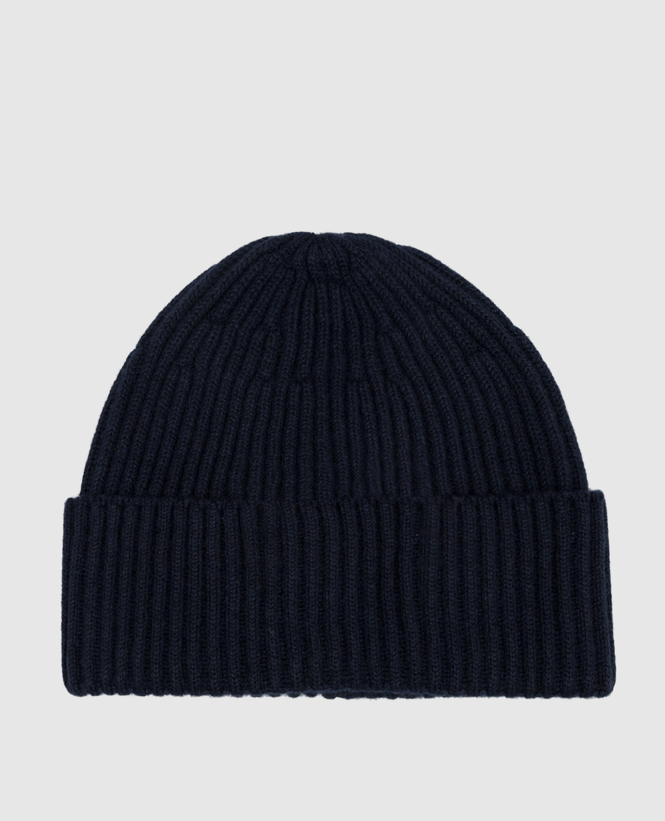Blue cashmere hat with a scar