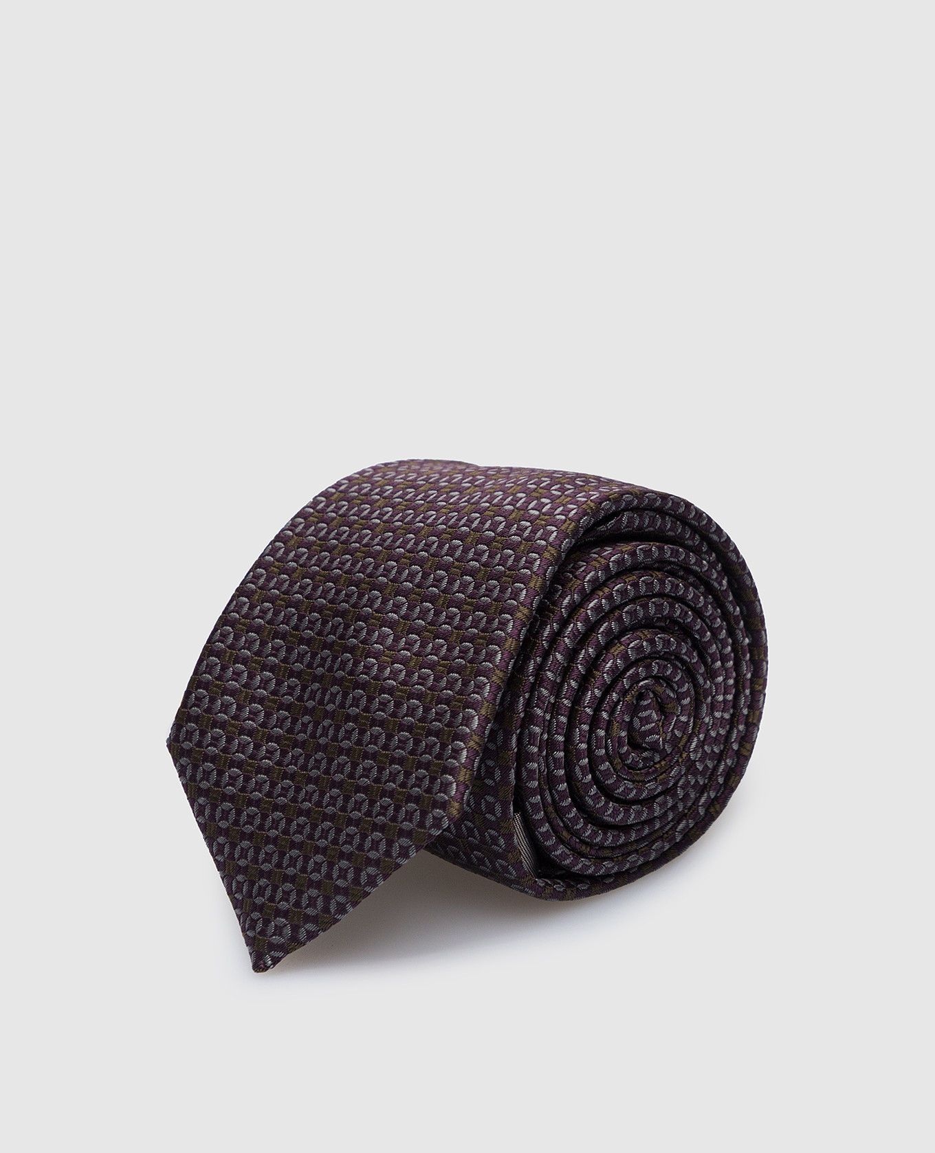 Фиолетовый галстук с шелком в геометрический узор.