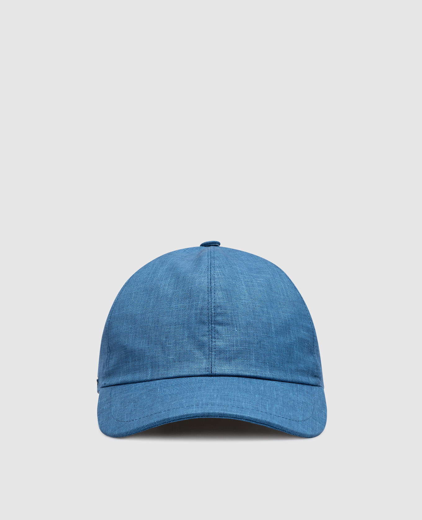 Blue cap made of linen, wool and silk