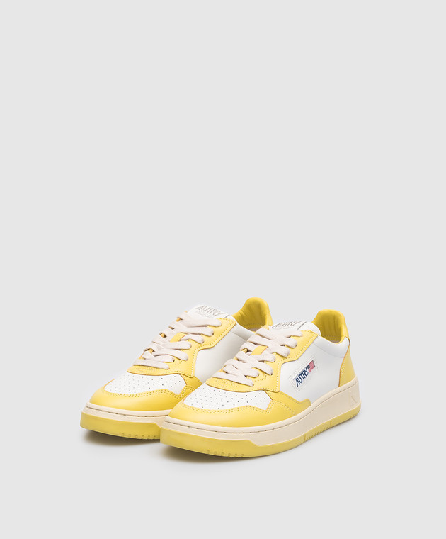 AUTRY Yellow leather sneakers with a logo A13IAULWWB27 image 2