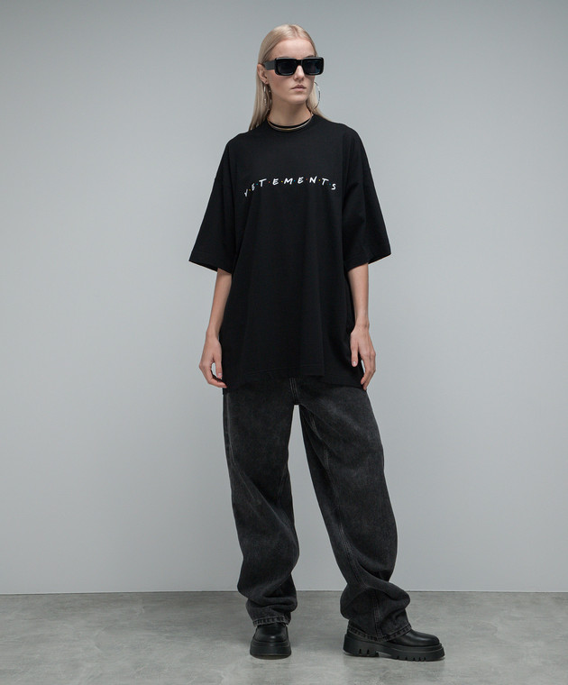 Vetements Black t-shirt with logo embroidery UE54TR270B image 2