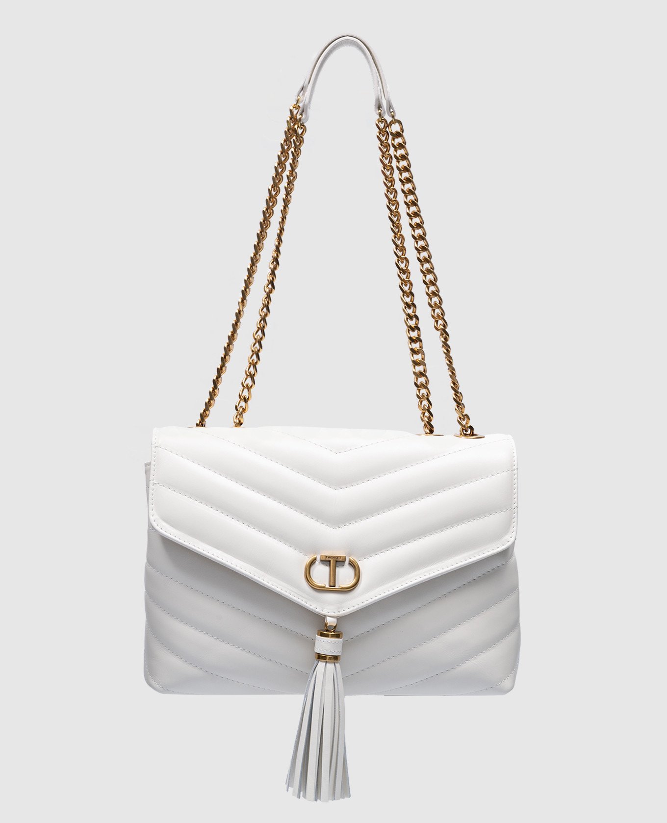 Dreamy white quilted bag
