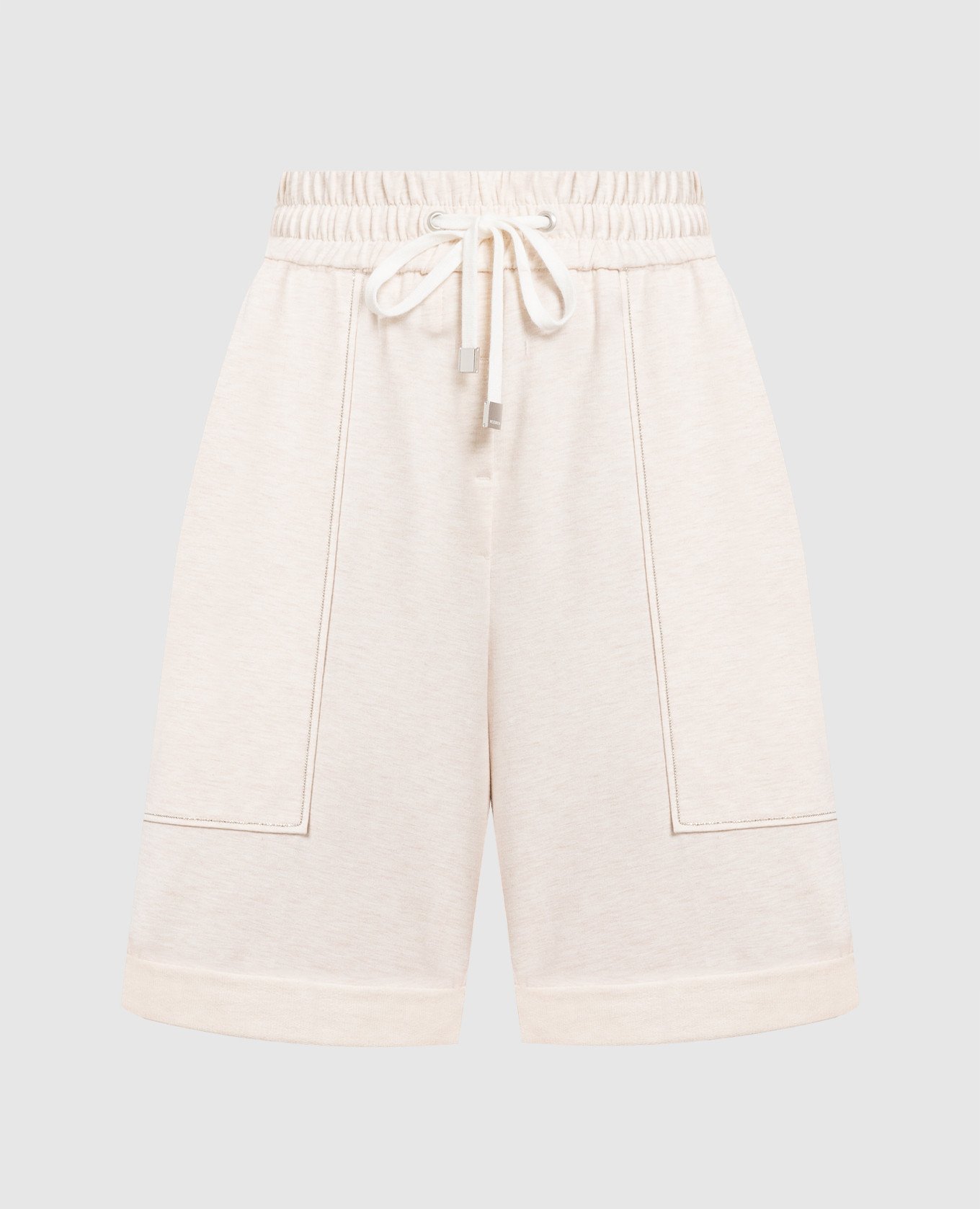 Beige shorts with monil chain