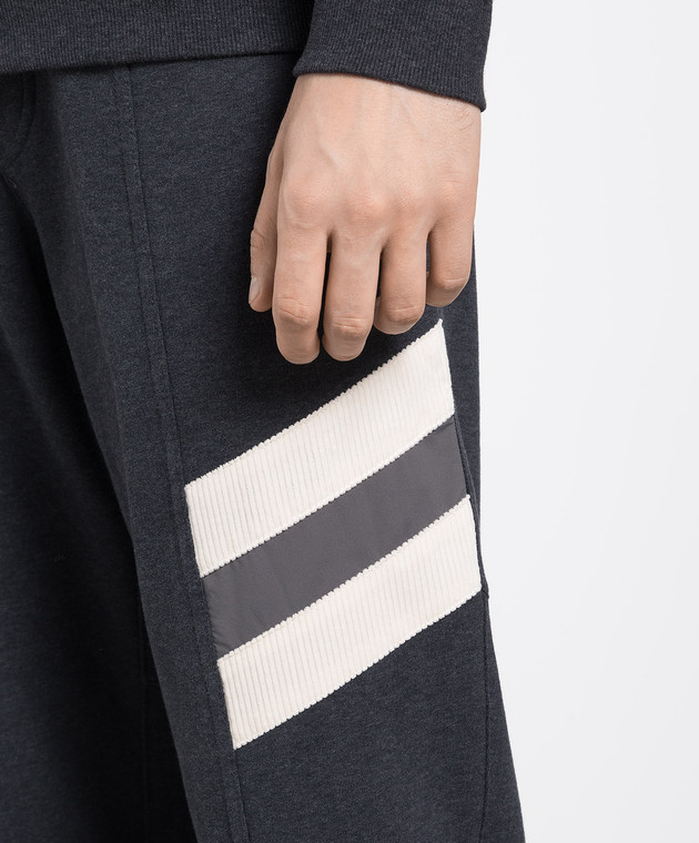 Brunello Cucinelli Темно-сірі джогери з контрастними вставками MTU143152G зображення 5