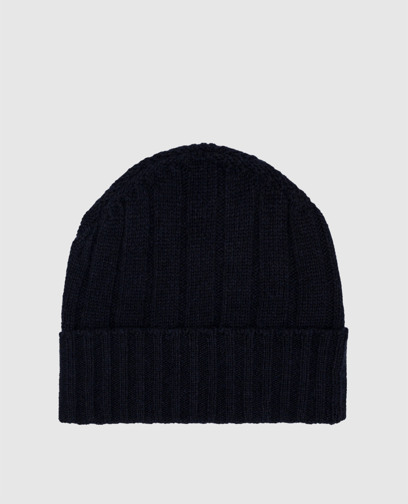 Blue cashmere hat with a scar