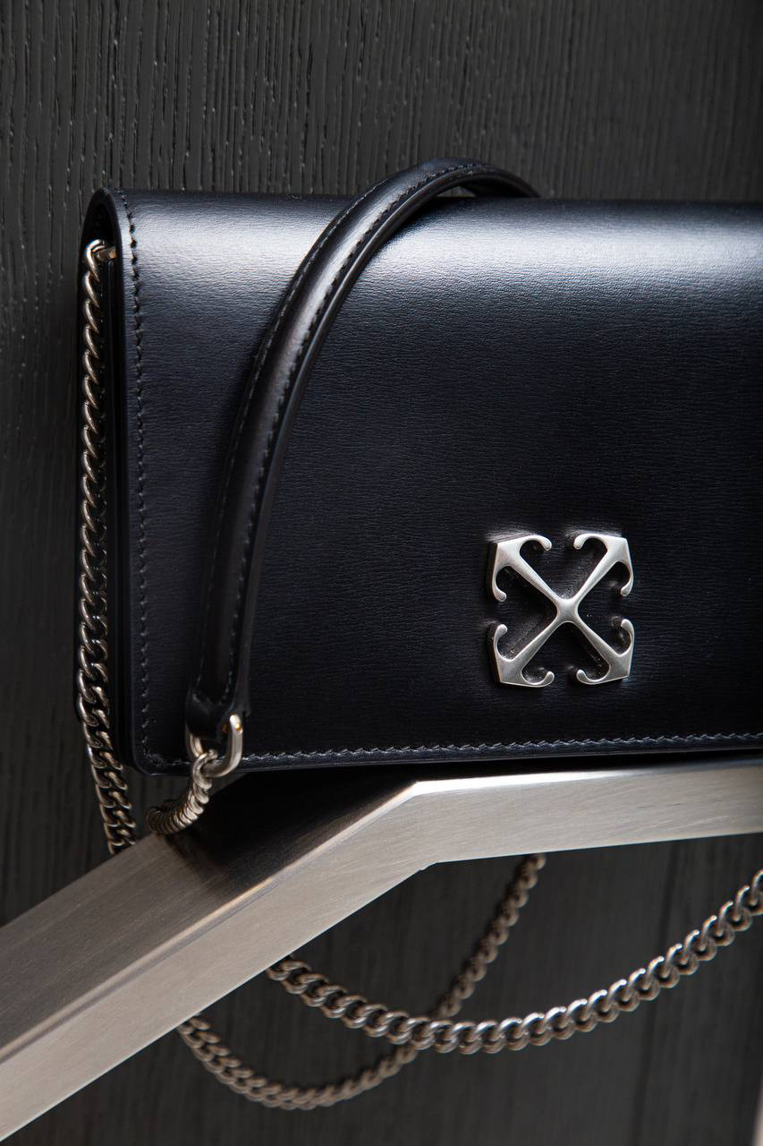 Off-White Черный кожаный клатч Jitney с металлическим логотипом OWNR032C99LEA001 изображение 6