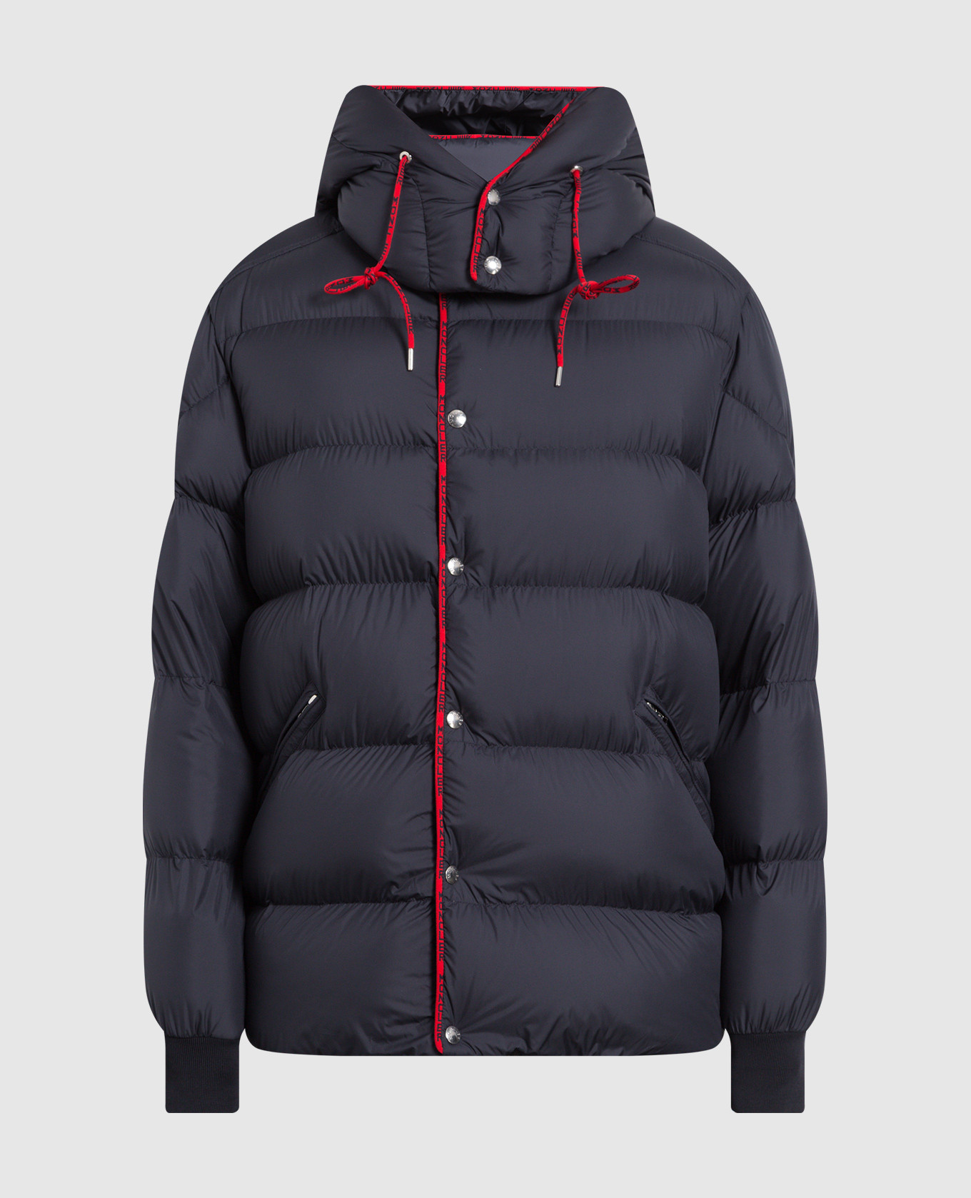 

Темно-синий пуховик с контрастной брендированной окантовкой, Пуховики