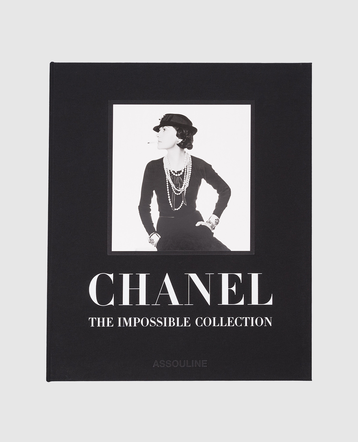AROWONEN - Chanel: The Impossible Collection
