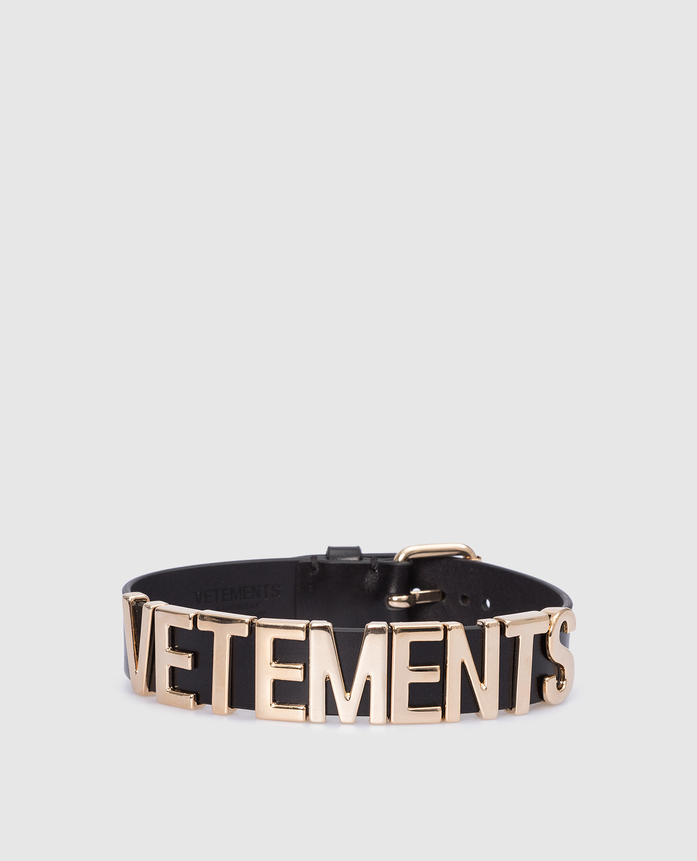 

Кожаный чокер с металлическим логотипом, Черный, Ожерелья