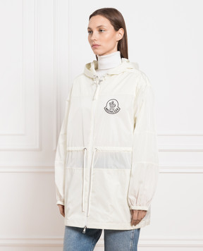 Moncler Біла вітровка Veirade з контрастним логотипом 1A00123539ZD