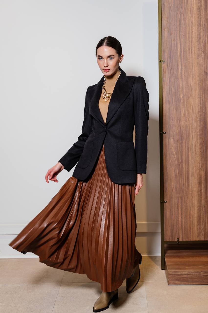 ボブマーリー様　ユッカ Max Mara Weekend - Коричневая юбка плиссе Newport NEWPORT купить в