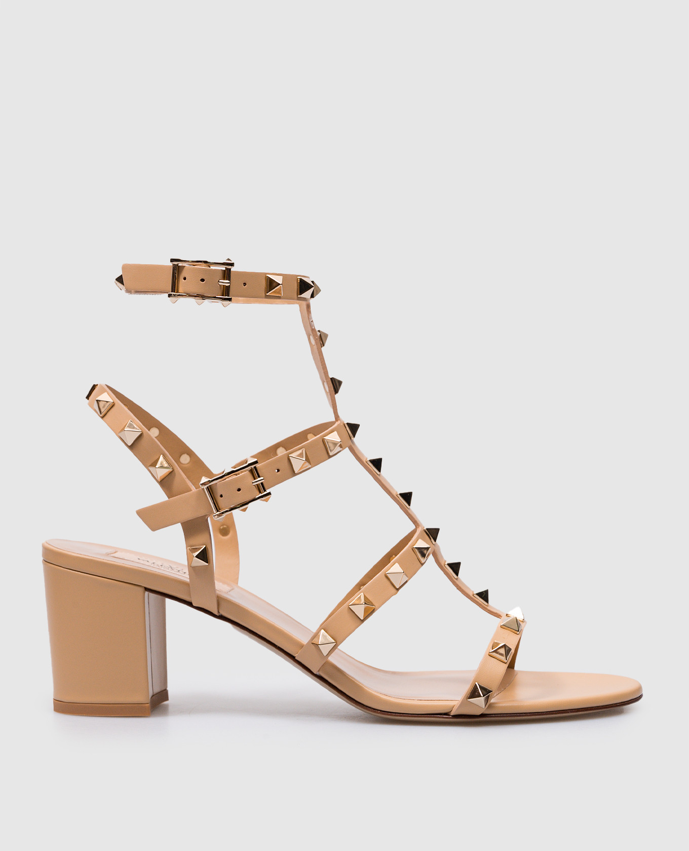 

Бежевые кожаные босоножки Rockstud, Бежевый, Босоножки