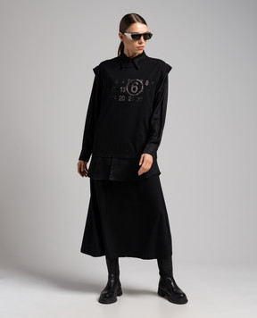 Maison Margiela MM6 Чорна сукня з багатошаровим ефектом та принтом логотипа S62CT0243STJ388
