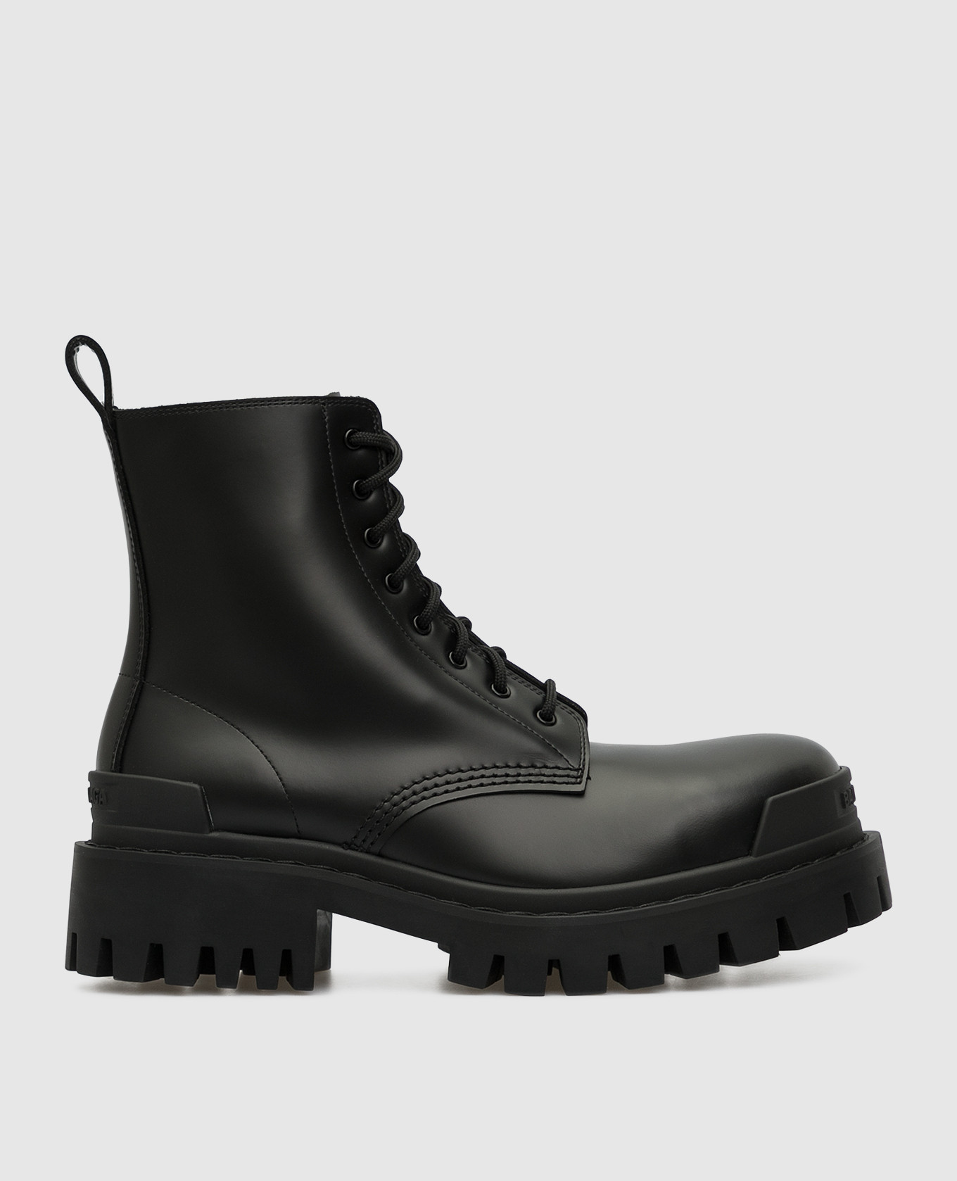 Balenciaga - Черные кожаные ботинки 590974WA960 купить в Symbol