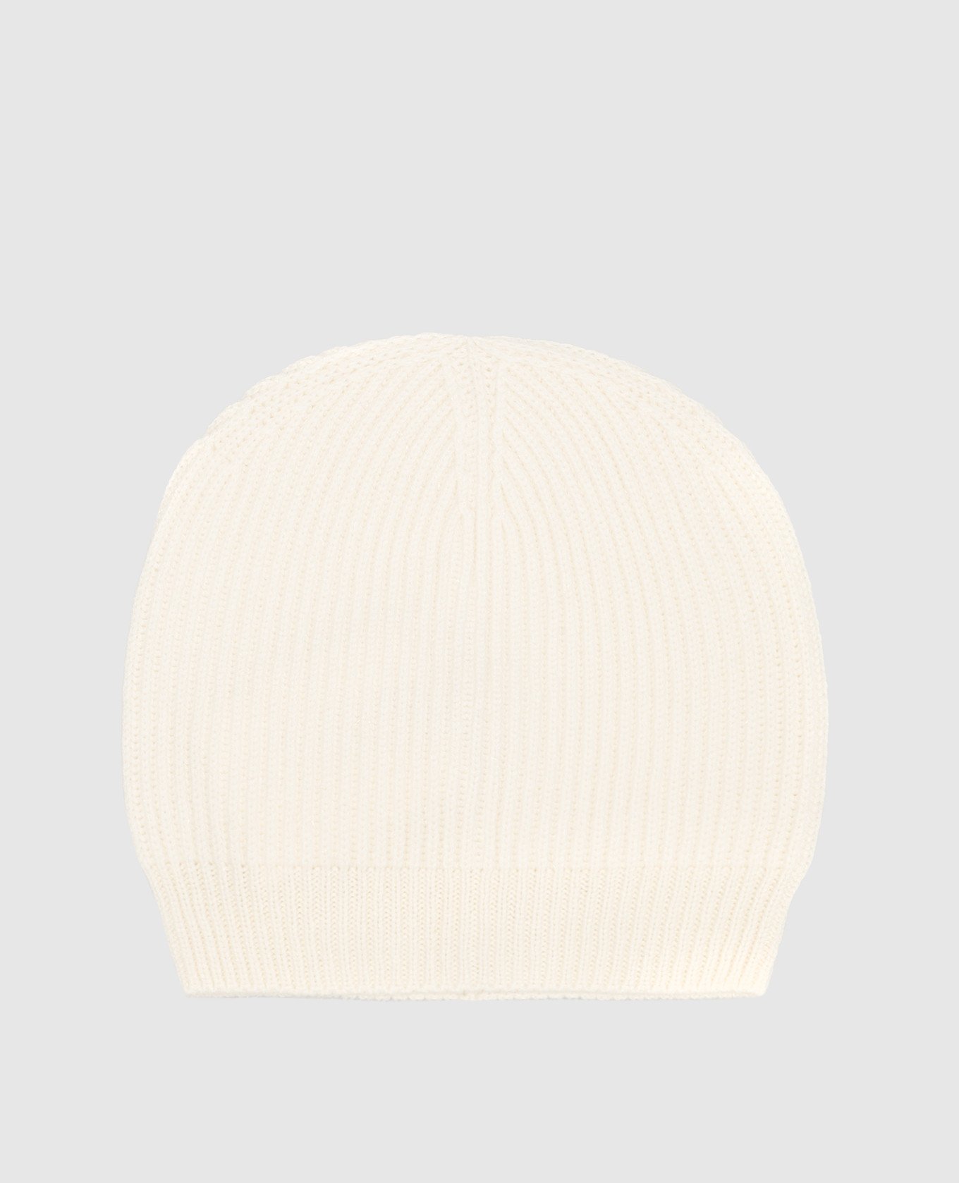 White cap made of wool, silk and cashmere with lurex