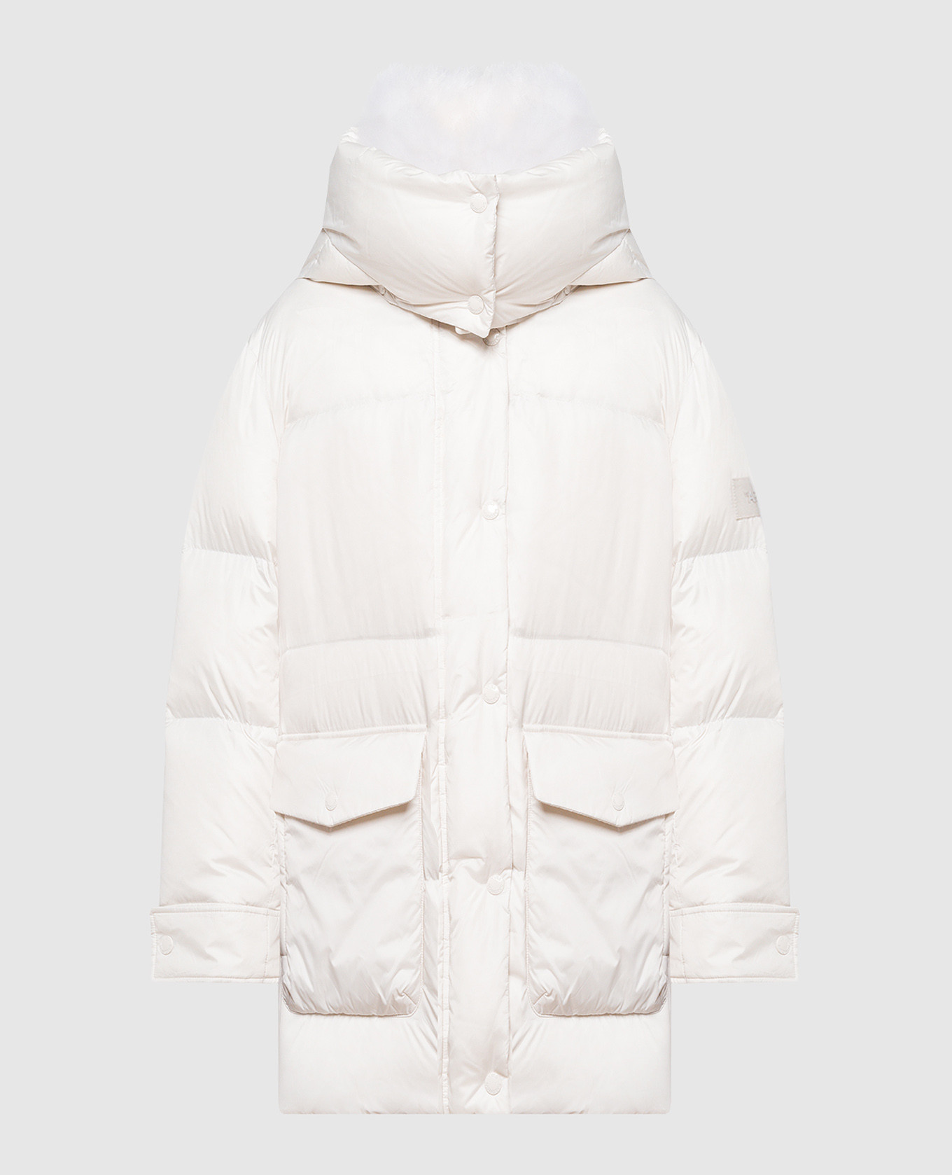 

Белый пуховик с мехом, Пуховики