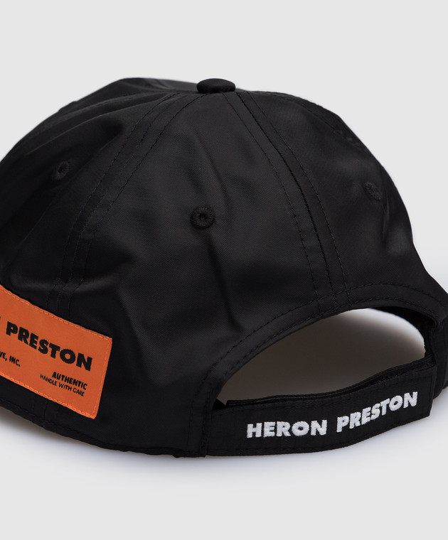 Heron Preston - Черная кепка с контрастной вышивкой Стиль