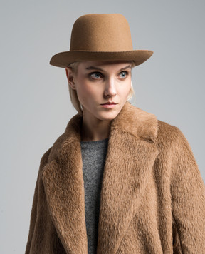 Borsalino Коричневий капелюх з вовни з нашивкою логотипа 390330