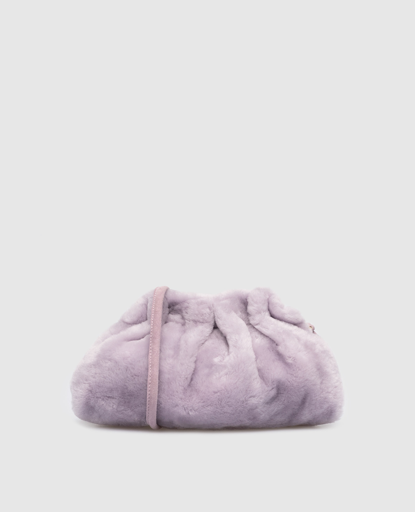 Фиолетовая сумка-кисет из овчины